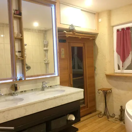 De 3 Avec Vue Sur Le Piscine Privee Et Jacuzzi A Appartement *