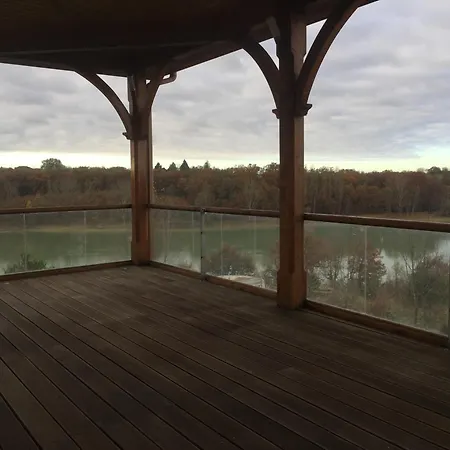 Apartament Avec Piscine Privee A *