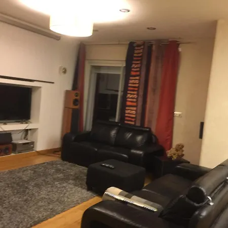 Apartament Avec Piscine Privee A